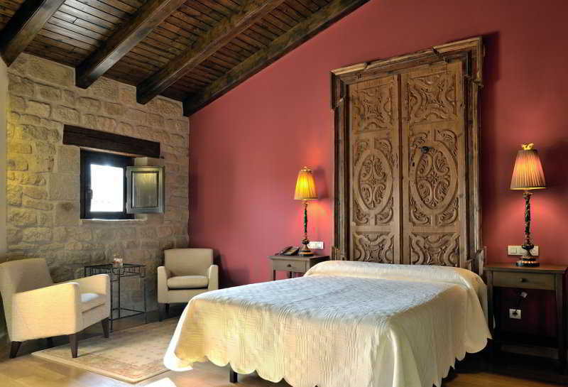El Peiron Hotel Sos del Rey Católico Kültér fotó